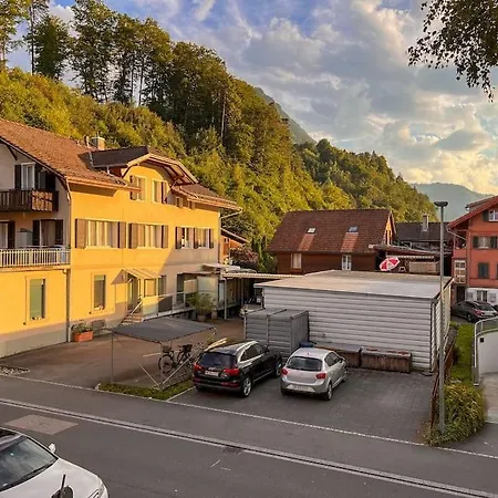 Center View 2 Апартаменти *