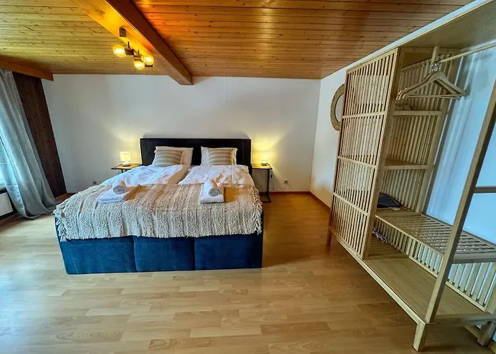 Center View 2 Interlaken